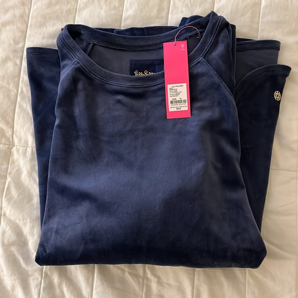 NWT Lilly Blythe pullover